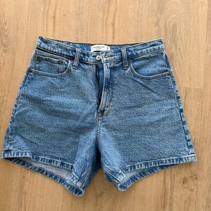 Abercrombie & Fitch Curve Love Medium Blue Denim 90s Shorts